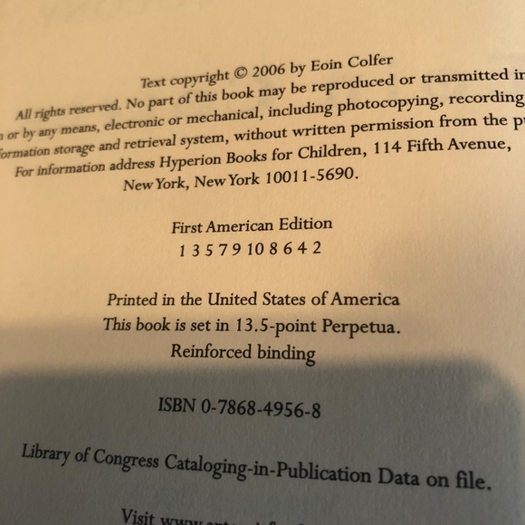 Artemis Fowl book 5 - The Lost Colony by Eoin  Colfer - first edition hardcover - Picture 5 of 7